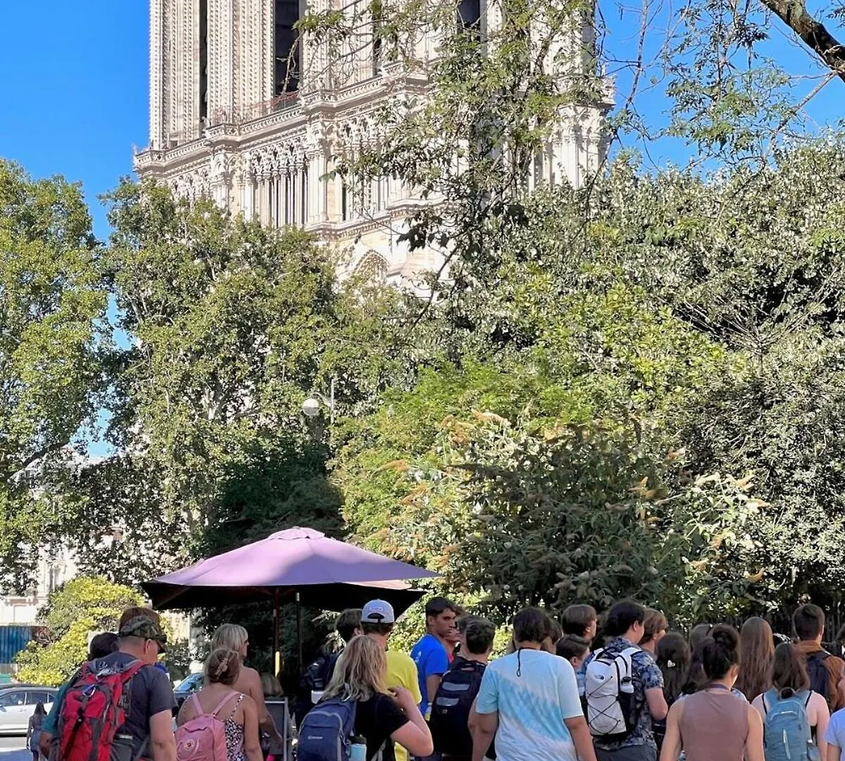 Tenderness At Notre Dame, Delacroix Paris